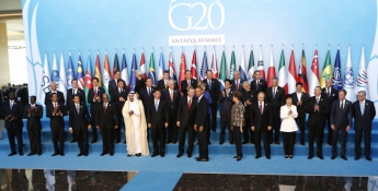 Лидеры G20 начали саммит с минуты молчания в память о жертвах теракта в Париже