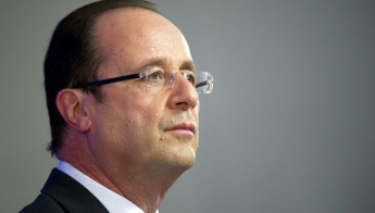 Франция намерена активизировать удары по позициям ИГ в Сирии, - Олланд