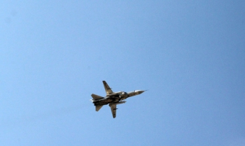Турецкие военные заявляют, что предупредили российский Су-24 о нарушении воздушной границы 10 раз в течение пяти минут