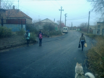 Горожане в «шоке» от новой дороги на Красной горке (фото)