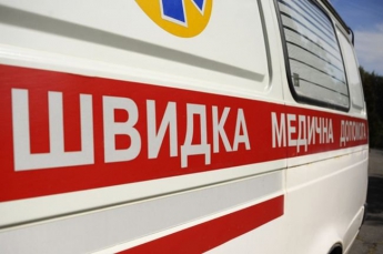 В Донецкой обл. боевики обстреляли гражданский автомобиль, ранен один человек