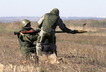 Аваков сообщил о выходе боевиков из Коминтерново, в секторе "М" заявили, что те прячутся