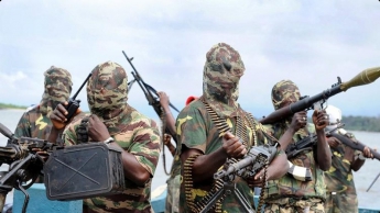 В результате атаки боевиков "Боко Харам" на город в Нигерии погибли 15 человек