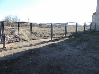 Школе вернули украденный забор (фото)