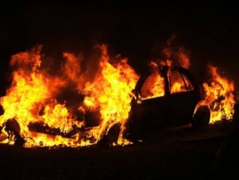 В Крыму сгорело авто председателя местного Меджлиса, он находится в больнице