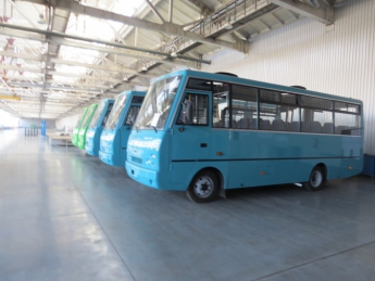 Мелитопольские моторщики переходят на выпуск автобусов