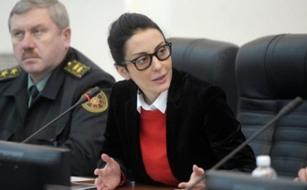 Деканоидзе дала полиции месяц на стабилизацию криминогенной ситуации