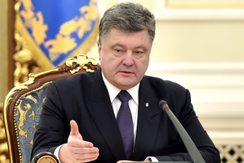 Порошенко заявил о скором увольнении еще 28 судей, принимавших решения по активистам Майдана