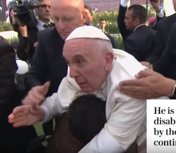 Папа Римский рассердился на "эгоистичного" прихожанина (видео)
