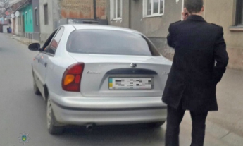 В Мукачево полицейские остановили пьяного прокурора за рулем