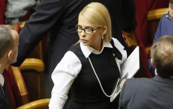Тимошенко призывает Раду рассмотреть отставку Яценюка 15 марта