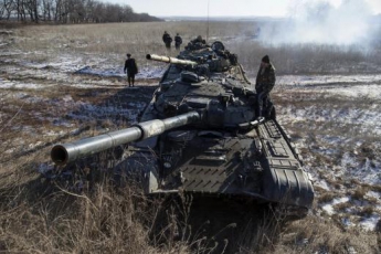 Рота российских военных на Донбассе решила уволиться и угрожала уничтожить танки, - разведка