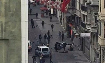 В центре Стамбула возле площади Таксим подорвался смертник: два человека погибли, семь – ранены