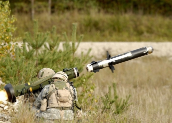 Эстония сообщила о поставке ракет из США для противотанковых систем Javelin