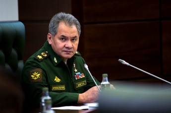 Министр обороны РФ Шойгу прибыл в оккупированный Крым
