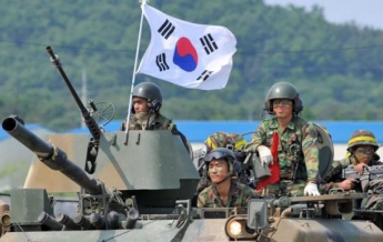 В Южной Корее повышена готовность армии
