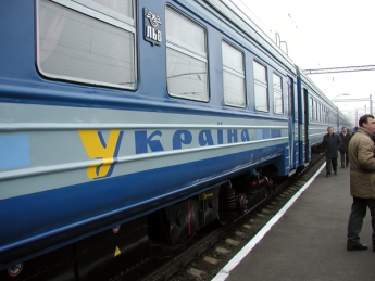 В Украине с завтрашнего дня поезда будут курсировать по летнему времени