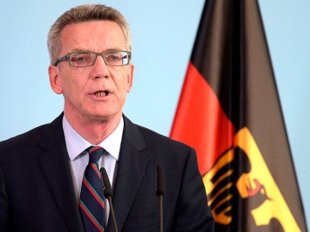 МВД Германии требует санкций для беженцев