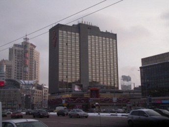 МВД: В Киеве захватили гостиницу "Лыбидь"