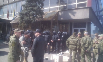 В Киеве возле отеля "Лыбидь" произошла драка, есть задержанные (фото)