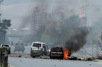 Серия взрывов прогремела в дипломатическом районе Кабула