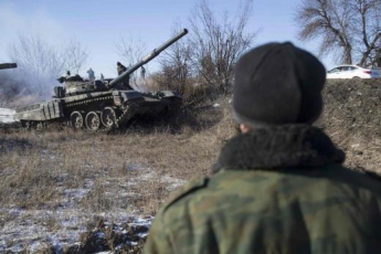 В больницы Донецка доставлены 14 погибших и 19 раненых российских военных, - разведка