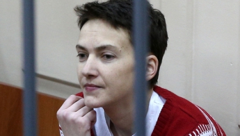 Савченко намерена держать сухую голодовку до приговора российским спецназовцам, - адвокат