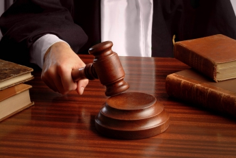 Рада в течение полутора часов уволила 192 крымских судей, нарушивших присягу