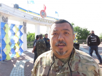 Зачем заместитель комбата «Донбасса» прибыл на День Победы в город? (видео)