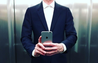 Аноним опубликовал в Instagram селфи с новым iPhone 7