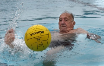 В возрасте 103 лет умер старейший олимпийский призер на Земле Шандор Тарич