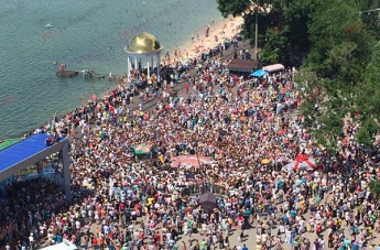 Невероятный ажиотаж на съемках "Караоке на Майдане" (фото)