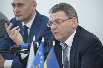 Глава МИД Чехии рассказал о попытках Кремля расколоть ЕС