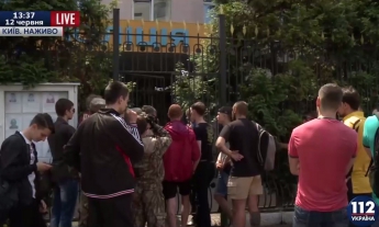 Из Шевченковского райотдела отпустили 10 человек, задержанных после "Марша равенства", - журналист