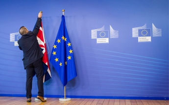 Великобритания проголосовала против выхода из ЕС, - опрос