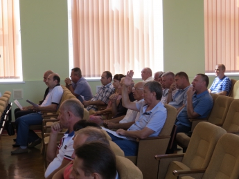 Областные депутаты раскритиковали действия мелитопольских депутатов-популистов