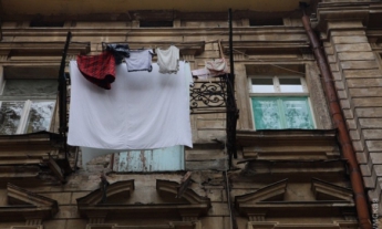 В центре Одессы рухнул балкон, есть пострадавшие