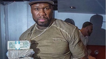 50 Cent прокомментировал откровенное фото украинской «Мисс железный зад» (фото)