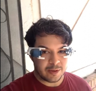 Изобретатель распечатал на 3D-принтере очки, которые сами надеваются при солнечном свете (видео)
