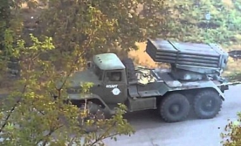 ОБСЕ зафиксировала, как с РФ в Донбасс перевозят оружие и военных