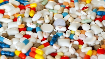 В Украине запретили популярные таблетки от простуды и гриппа
