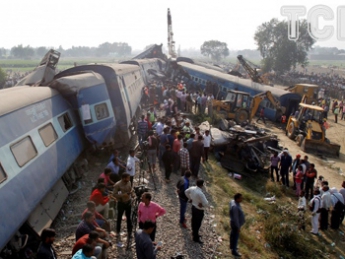 Страшная катастрофа в Индии: Количество погибших возросло до 133 человек