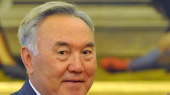 Назарбаев "скромно" не отказался от идеи назвать столицу его именем (видео)