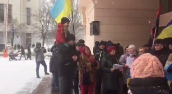"Дуля вам, а не Україна": У Дніпрі заспівали відповідь на "Катюшу" Вілкула (відео)