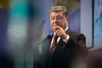 Чиновник, которого в Одессе “заткнул” Порошенко, ответил президенту