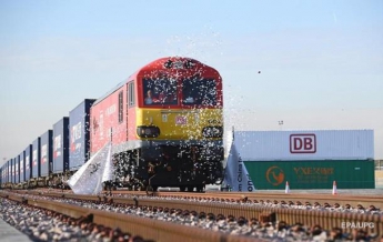 Поезд из Китая впервые в истории прибыл в Британию
