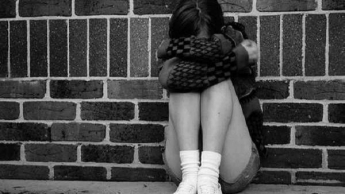 В неблагополучном районе Запорожья изнасиловали девушку-подростка