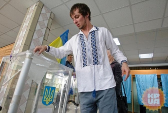 Социологи огласили топ-3 партий и кандидатов в президенты Украины