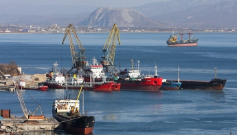 В РФ считают, что контроль США над портами будет объявлением войны
