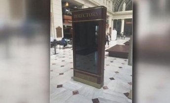 В Вашингтоне хакеры взломали табло на ж/д вокзале: показали порно